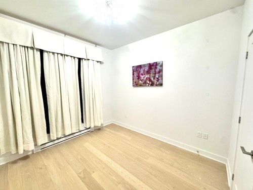 Chambre à coucher - 609-4400 Boul. St-Jean, Dollard-Des-Ormeaux, QC - Indoor Photo Showing Other Room