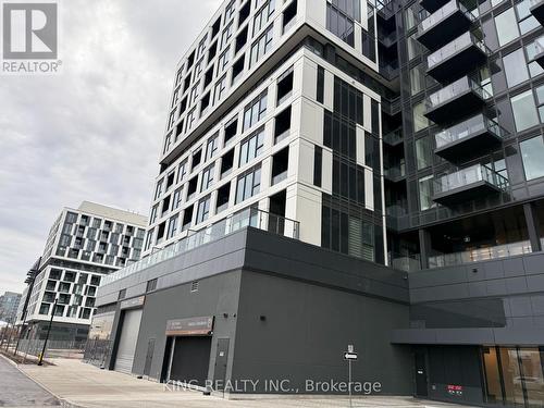 824 - 1007 The Queensway, Toronto, ON - Outdoor With Balcony