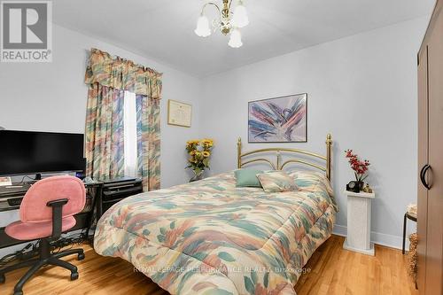 456 Blake Boulevard, Ottawa, ON - Indoor Photo Showing Bedroom