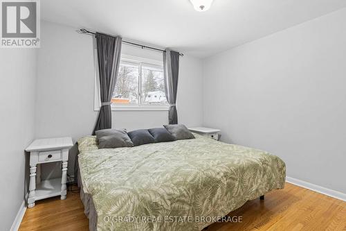 3 Davison Avenue, Brockville, ON - Indoor Photo Showing Bedroom
