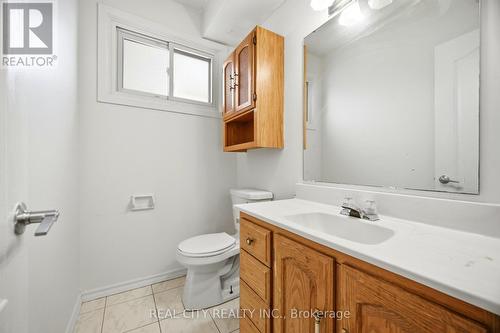 156 Gladstone Avenue, Oshawa, ON - Indoor Photo Showing Bathroom