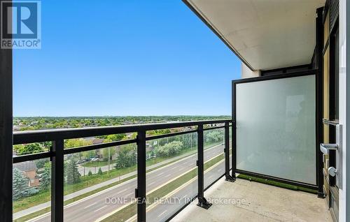 722 - 405 Dundas Street W, Oakville, ON - Outdoor With View With Exterior
