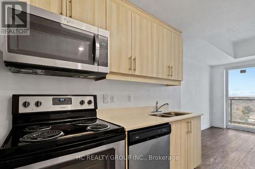 1602 - 158 King Street N, Kitchener, ON - Indoor Photo Showing Kitchen With Double Sink