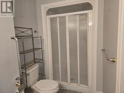Walk-in Shower in ensuite - 