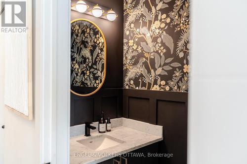 218 - 197 Lisgar Street, Ottawa, ON - Indoor Photo Showing Bathroom