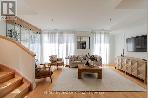 218 - 197 Lisgar Street, Ottawa, ON - Indoor