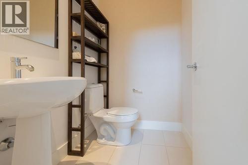 5952 Chancellor Mews, Vancouver, BC - Indoor Photo Showing Bathroom