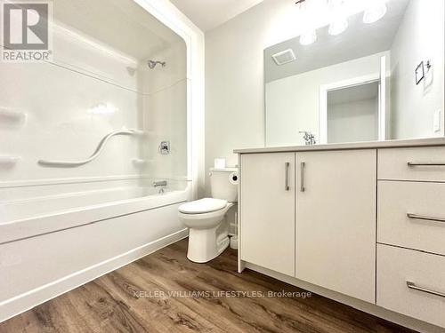 233 - 175 Doan Drive, Middlesex Centre, ON - Indoor Photo Showing Bathroom