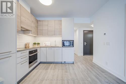 3203 - 12 Gandhi Lane, Markham, ON - Indoor Photo Showing Kitchen