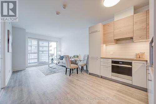 3203 - 12 Gandhi Lane, Markham, ON - Indoor