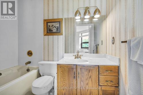 604 - 549 Ridout Street N, London East (East F), ON - Indoor Photo Showing Bathroom