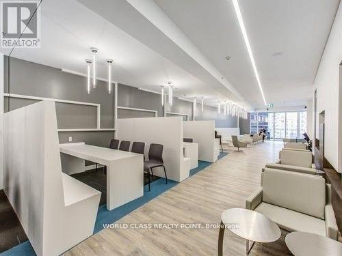 3710 - 181 Dundas Street E, Toronto, ON - Indoor Photo Showing Other Room