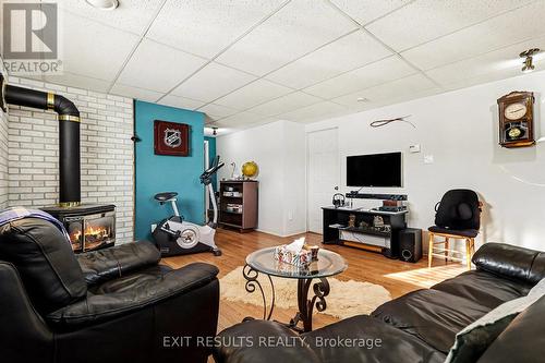245 Ivan Crescent, Cornwall, ON - Indoor Photo Showing Living Room