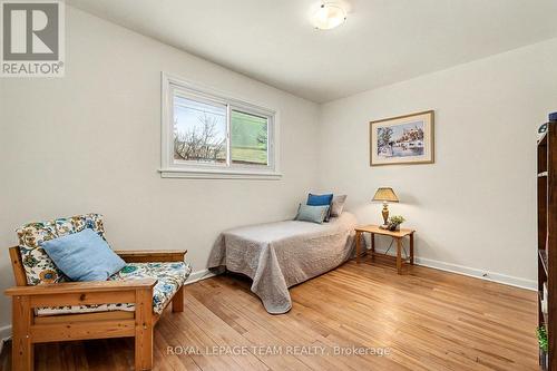 733 Halstead Street, Ottawa, ON - Indoor Photo Showing Bedroom