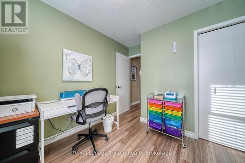 538 Ingersoll Avenue, Woodstock (Woodstock - North), ON - Indoor Photo Showing Office