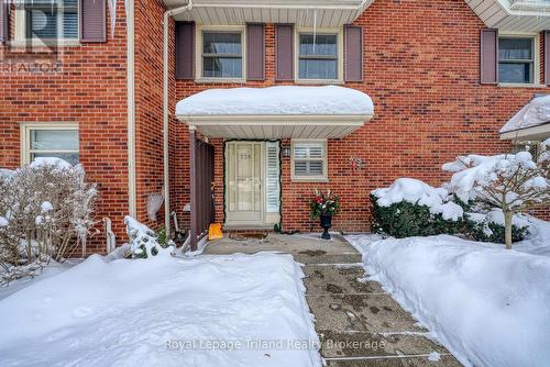 538 Ingersoll Avenue, Woodstock (Woodstock - North), ON - Outdoor