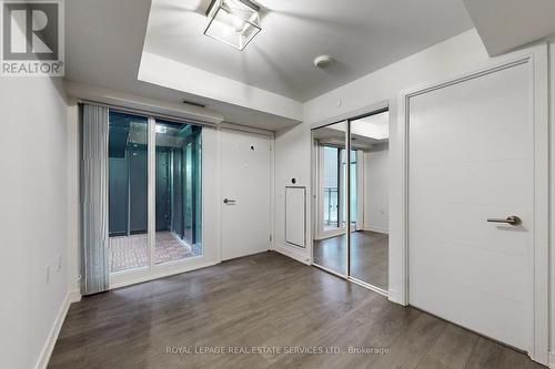 601 - 525 Adelaide Street W, Toronto, ON - Indoor Photo Showing Other Room