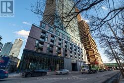 425 - 33 PARLIAMENT STREET  Toronto, ON M5A 2Y2