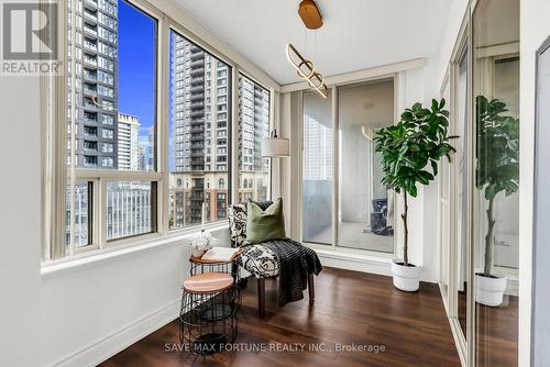 1006 - 330 Rathburn Road W, Mississauga, ON - Indoor Photo Showing Other Room