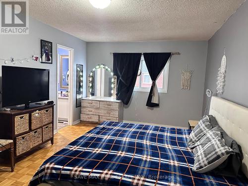 33 Piane Avenue, Brampton, ON - Indoor Photo Showing Bedroom