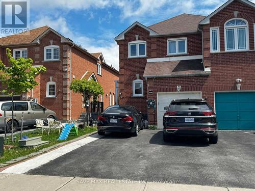 33 Piane Avenue, Brampton, ON - Outdoor With Facade