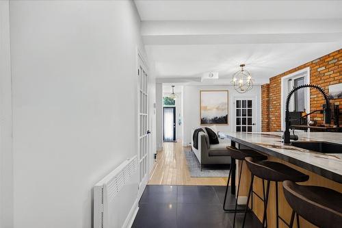 Kitchen - 201A  - 203A Rue De La Montagne, Montréal (Le Sud-Ouest), QC 