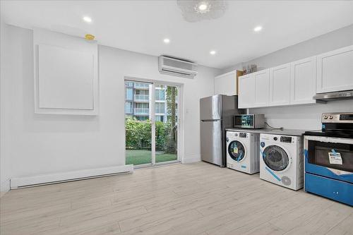 Kitchen - 201A  - 203A Rue De La Montagne, Montréal (Le Sud-Ouest), QC 