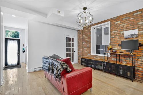 Living room - 201A  - 203A Rue De La Montagne, Montréal (Le Sud-Ouest), QC 