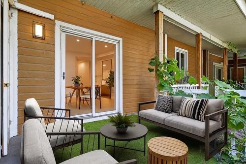 Patio - 201A  - 203A Rue De La Montagne, Montréal (Le Sud-Ouest), QC 