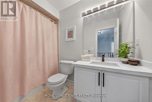 Main - 163 Seasons Drive, Toronto, ON - Indoor Photo Showing Bathroom