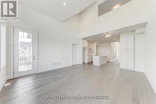 519 Hudson Crescent, Midland, ON - Indoor Photo Showing Other Room