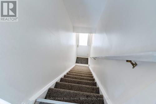 213 - 2110 Cleaver Avenue, Burlington, ON - Indoor Photo Showing Other Room