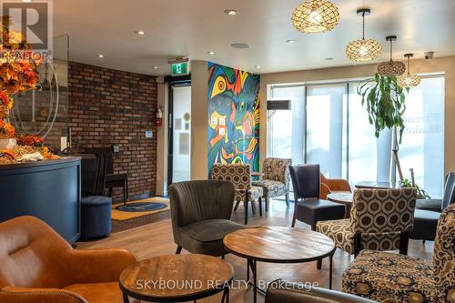 Retail Unit - 1116 Eglinton Avenue W, Toronto, ON 