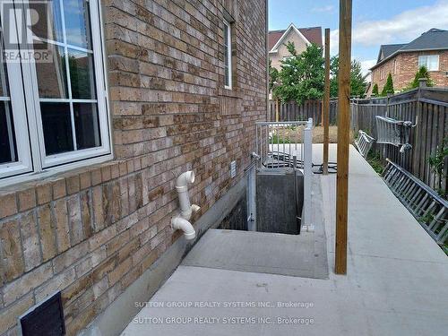 B 2 - 4297 Trailmaster Drive, Mississauga, ON - Outdoor With Exterior