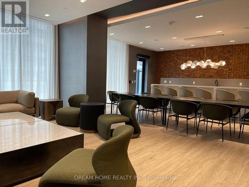 1502 - 65 Broadway Avenue, Toronto, ON - Indoor