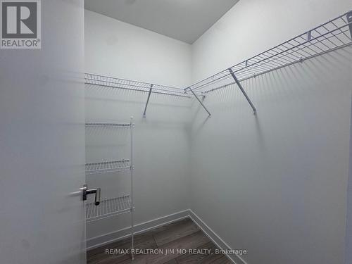 1208 - 5858 Yonge Street, Toronto, ON 