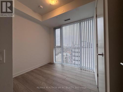 1208 - 5858 Yonge Street, Toronto, ON - Indoor Photo Showing Other Room