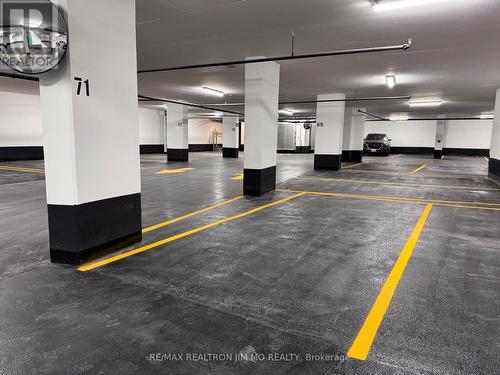 1208 - 5858 Yonge Street, Toronto, ON - Indoor Photo Showing Garage