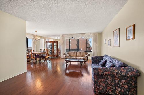 Overall view - 606-1500 Rue Todd, Montréal (Saint-Laurent), QC - Indoor Photo Showing Living Room