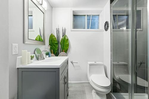 Bathroom - 2335 Rue Blain, Varennes, QC - Indoor Photo Showing Bathroom
