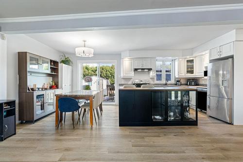 Kitchen - 2335 Rue Blain, Varennes, QC - Indoor Photo Showing Kitchen