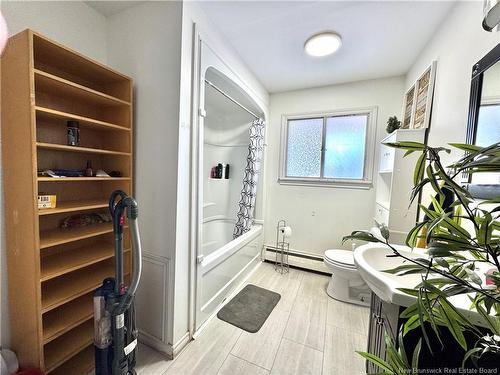 928 Smythe St, Fredericton, NB 