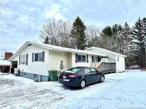 928 Smythe St, Fredericton, NB 