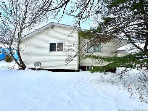928 Smythe St, Fredericton, NB 