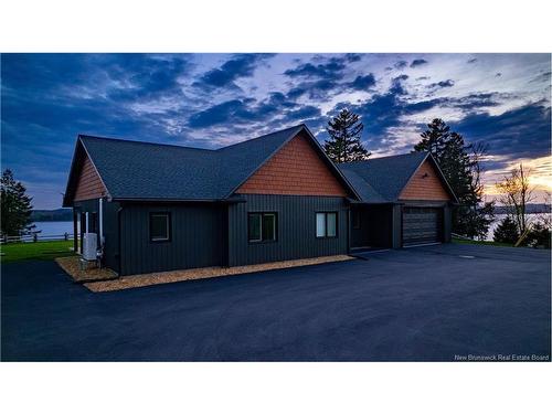 15 Bluff Rd, Utopia, NB 