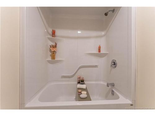 15 Bluff Rd, Utopia, NB 