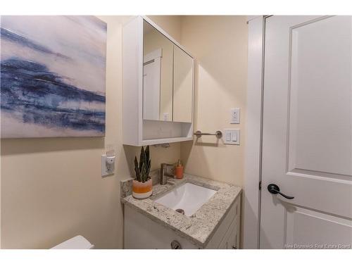 15 Bluff Rd, Utopia, NB 