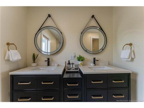 15 Bluff Rd, Utopia, NB 