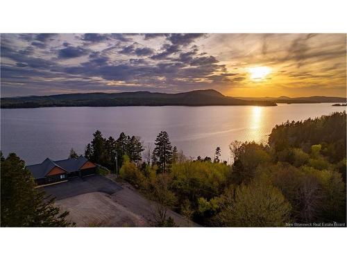 15 Bluff Rd, Utopia, NB 