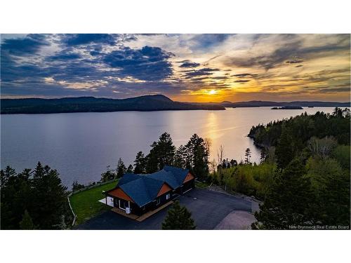 15 Bluff Rd, Utopia, NB 